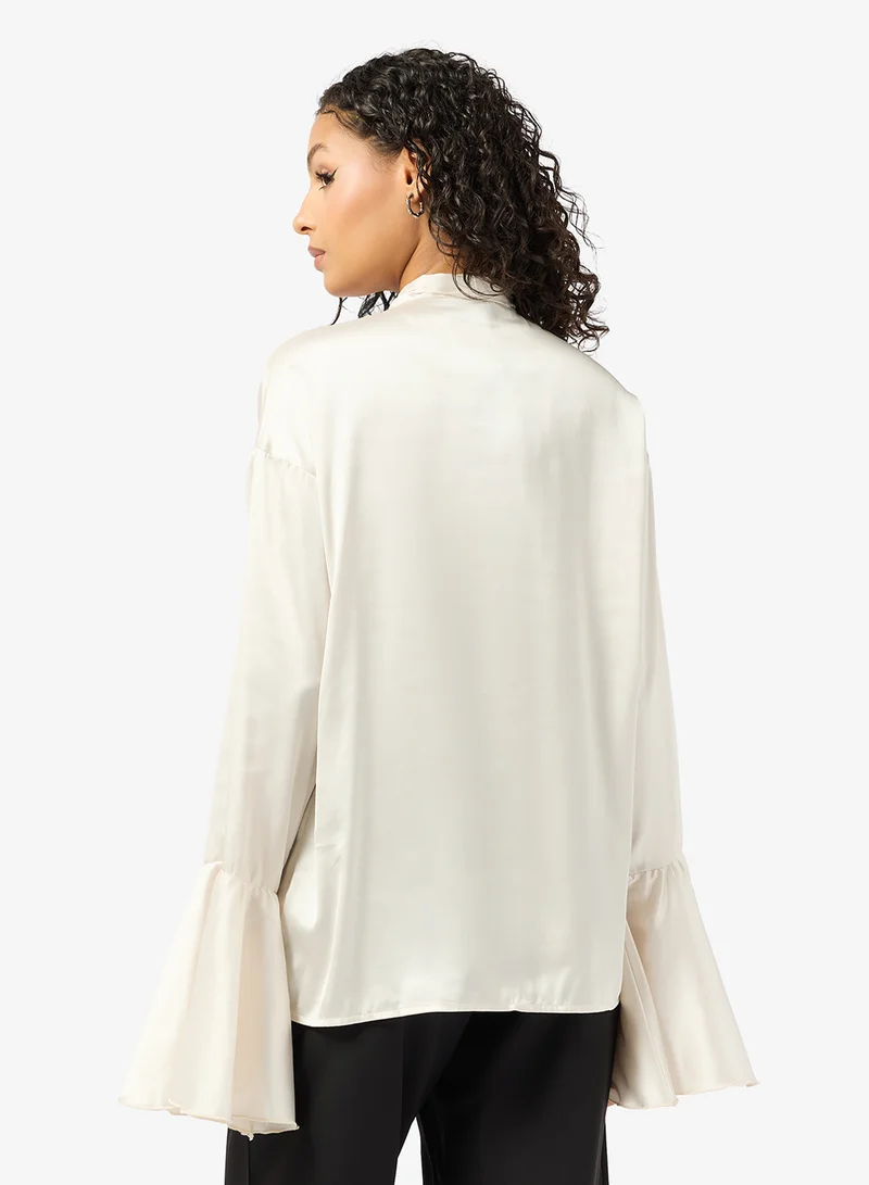 جينجر Button Down Shirt with Tie Up Scarf